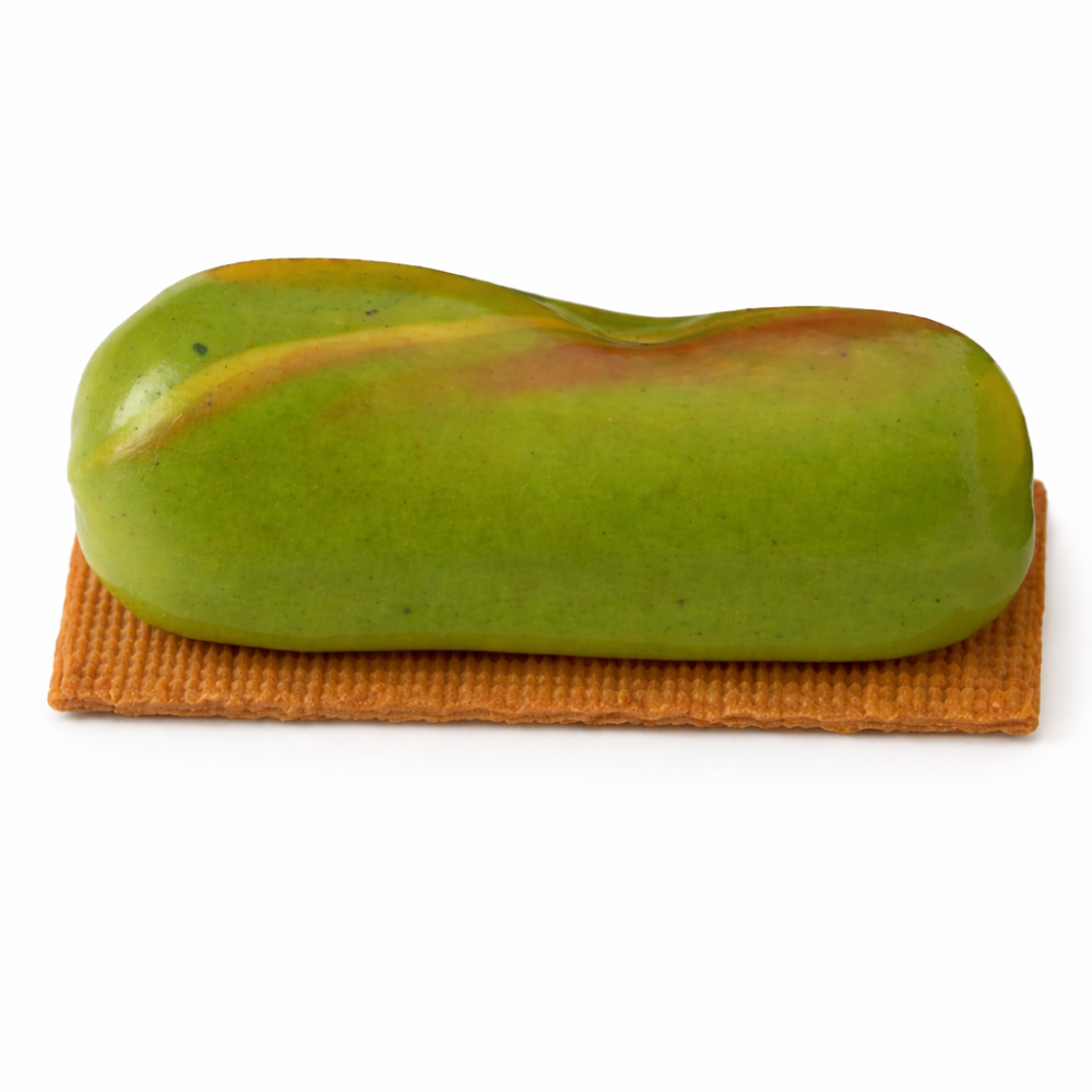 Муссовое пирожное фисташка с глазурью